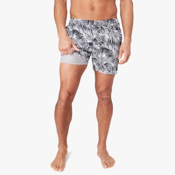 Fair Harbor The Sextant Trunk Lined Stretch Black White Palm Leaves Short Sz 38 - Picture 2 of 16